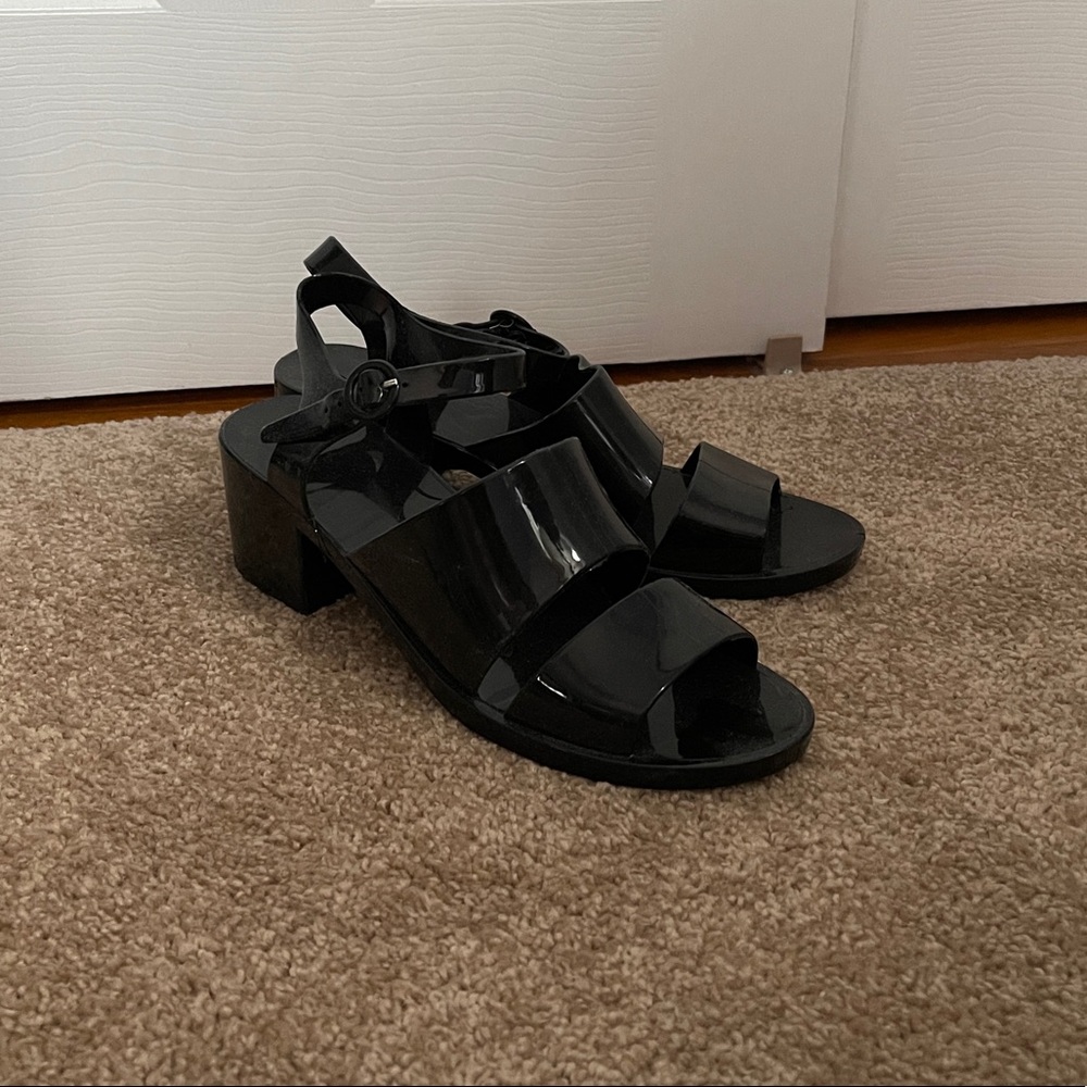 American Apparel Jelly Shoes